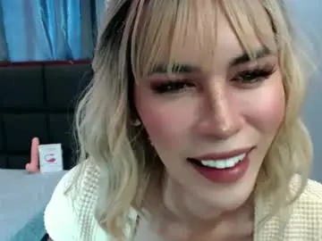 Lolly_lips69  live sex cam