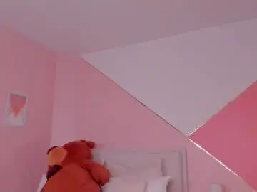 Mae_lyra  live sex cam