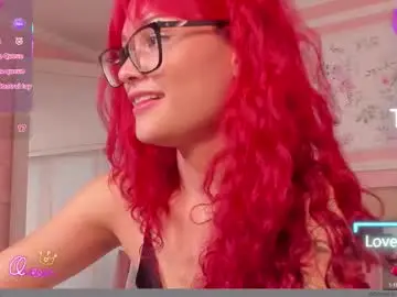 Mae_lyra  live sex cam