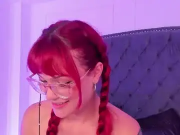 Mae_lyra  live sex cam