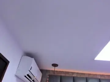 Megan_woll  live sex cam