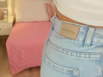 Mia_rocee_  live sex cam
