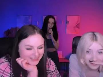 Miss_courtney  live sex cam