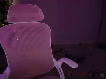 Nickyselene  live sex cam