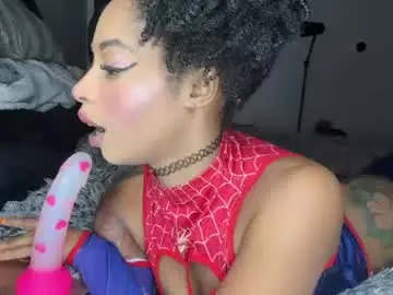 Nikitalove104  live sex cam