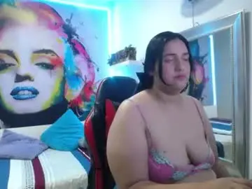 Pilar_hotcurvy19  live sex cam