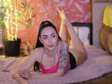 Senalux  live sex cam