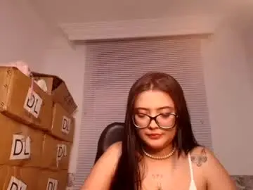 Susana_hank  live sex cam