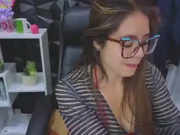 Xani_ds  live sex cam
