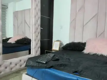 Adela_smith_  live sex cam