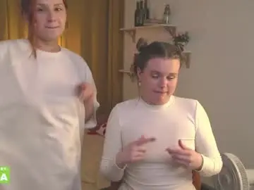 Agattha_mir  live sex cam