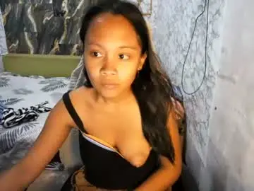 Asian_salya  live sex cam