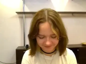 Clementinaaures  live sex cam