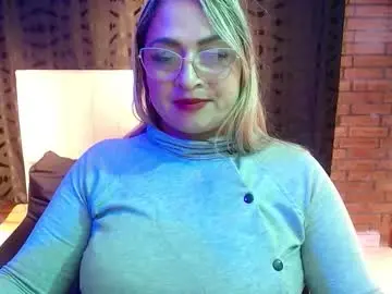Clio_queen  live sex cam