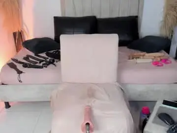 Giiny_  live sex cam