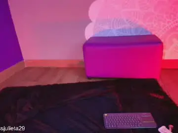 Goddessjulieta  live sex cam