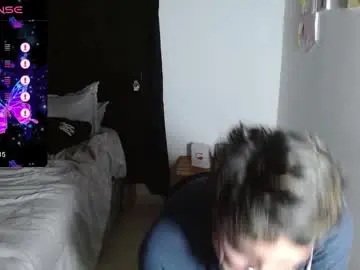 Lilit536960  live sex cam