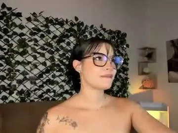 Melody_cute10  live sex cam