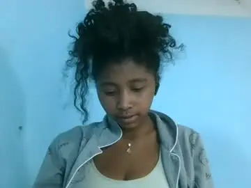 Milinasy  live sex cam