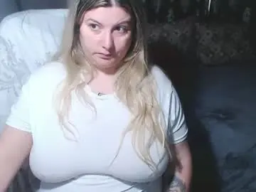 Ravennoor  live sex cam