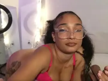 Rosalinatoosexy  live sex cam