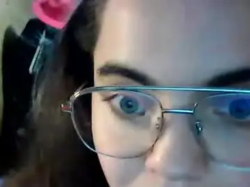 Sashataft  live sex cam