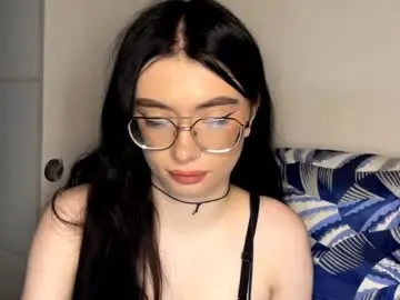 Shellierosenau  live sex cam