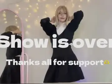 Sweetuniporn  live sex cam