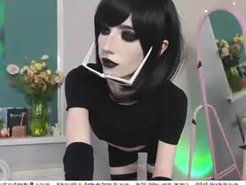 Sweetuniporn  live sex cam
