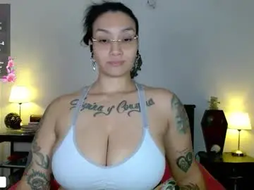 Toothyy  live sex cam