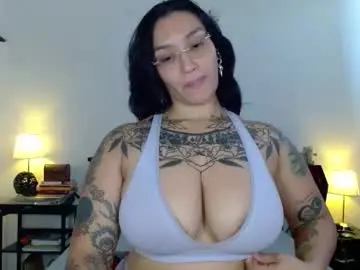 Toothyy  live sex cam