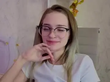 Vialeta_baby  live sex cam