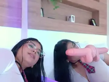 Violetbloomm  live sex cam
