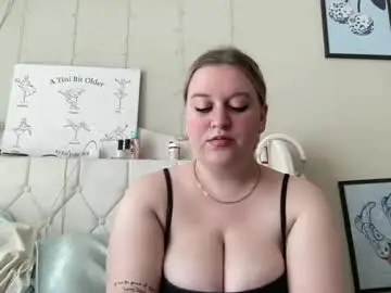 Ekl22  live sex cam