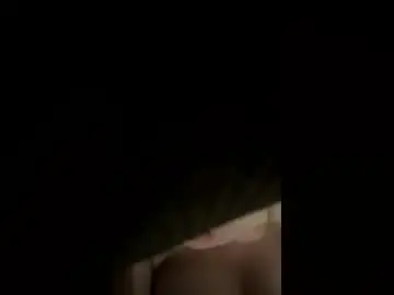 Ekl22  live sex cam