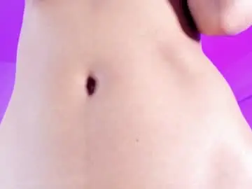 Emili_clark  live sex cam