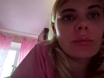 Jeslynomert  live sex cam