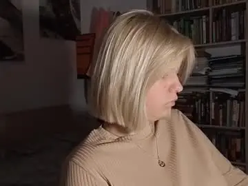 Lisandramacbride  live sex cam