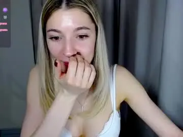 Milatima  live sex cam