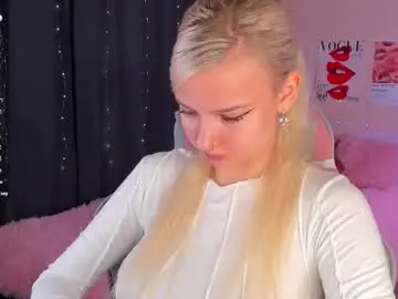 Murmurmiace  live sex cam