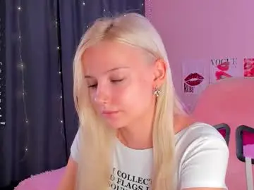 Murmurmiace  live sex cam