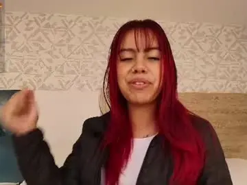 Paris_isa  live sex cam