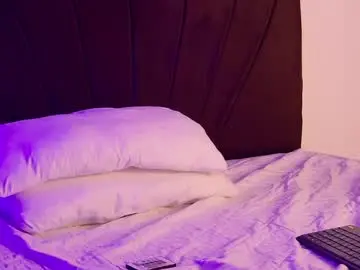 Raven_oa  live sex cam