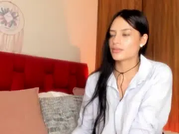 Sara_699  live sex cam