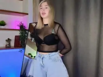 Ushacoyt  live sex cam