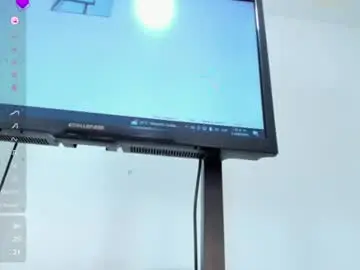 Vahiolet_smith  live sex cam