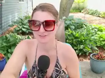 Wildsouthernpeach  live sex cam