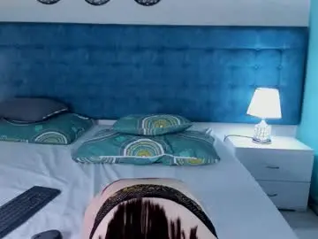 Alinavoos  live sex cam