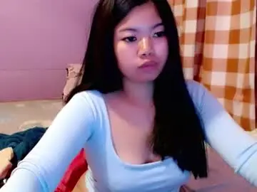 Allianahpetit  live sex cam