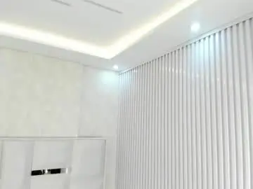 Brittany_muse  live sex cam